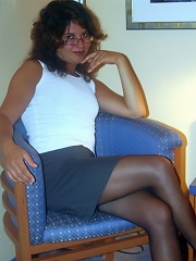 Amateur Matures in Nylons